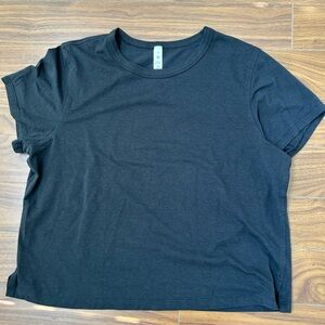 Lululemon Classic fit cotton blend T shirt